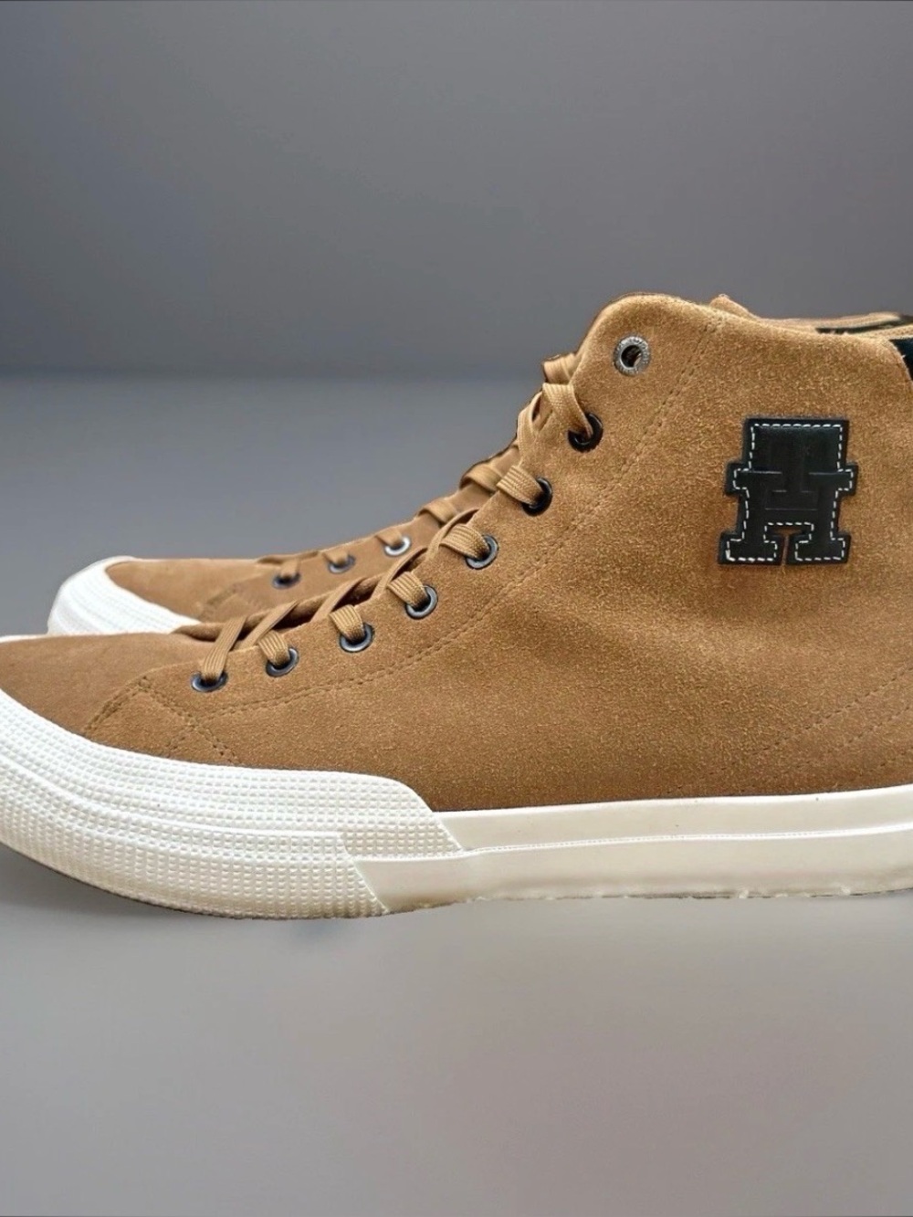 Tommy Hilfiger - Men’s Premium Genuine Suede Vulcanized High Tops (Size: 10)